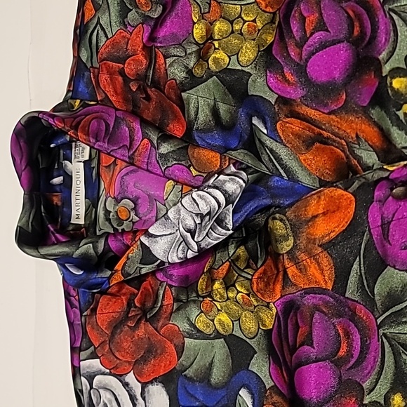 Martinique Floral Shawl Collar Pullover With Faux Button Font Gem Colors 8 - Picture 9 of 9